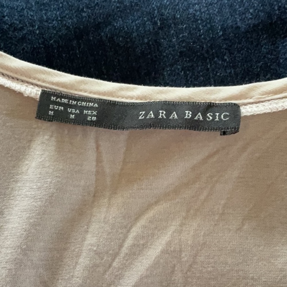 Zara Basic Elegant blush/cream Lace Accent Women's Top. - Picture 7 of 7